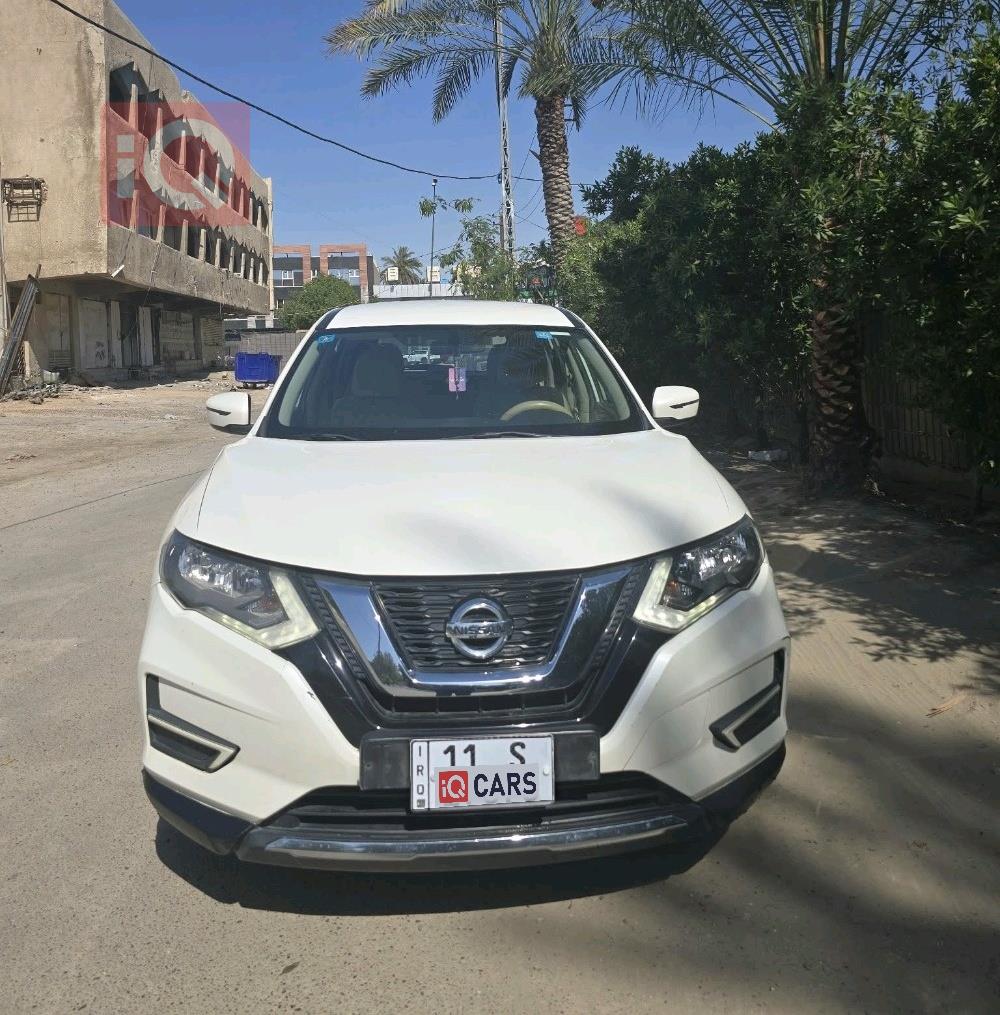 نيسان X-Trail